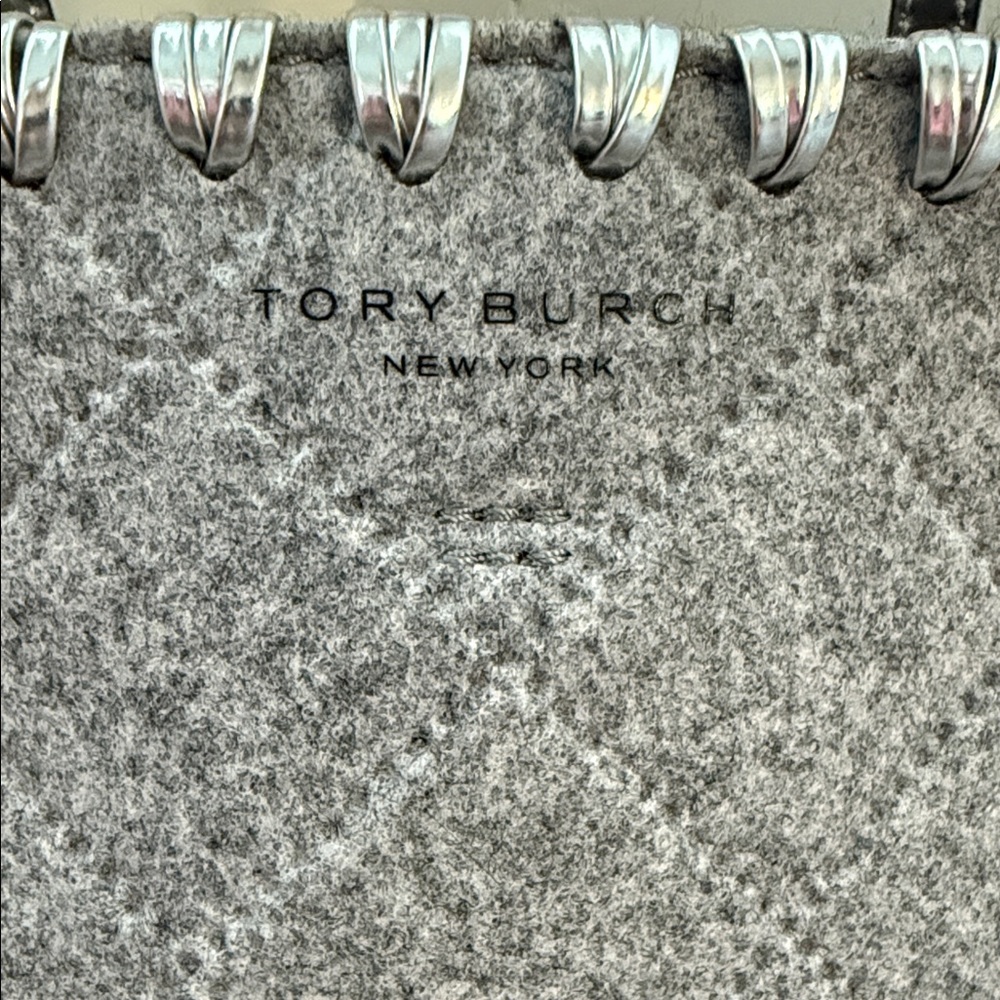 Tory Burch Tote with Pouch - Picture 3 of 9
